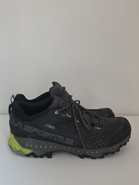 La Sportiva Men's Gray Trail Sneakers with Lime Accent